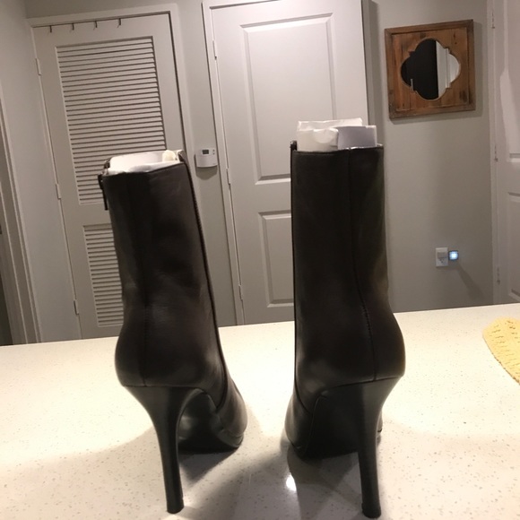 Ralph Lauren Larissa boots - Picture 4 of 5